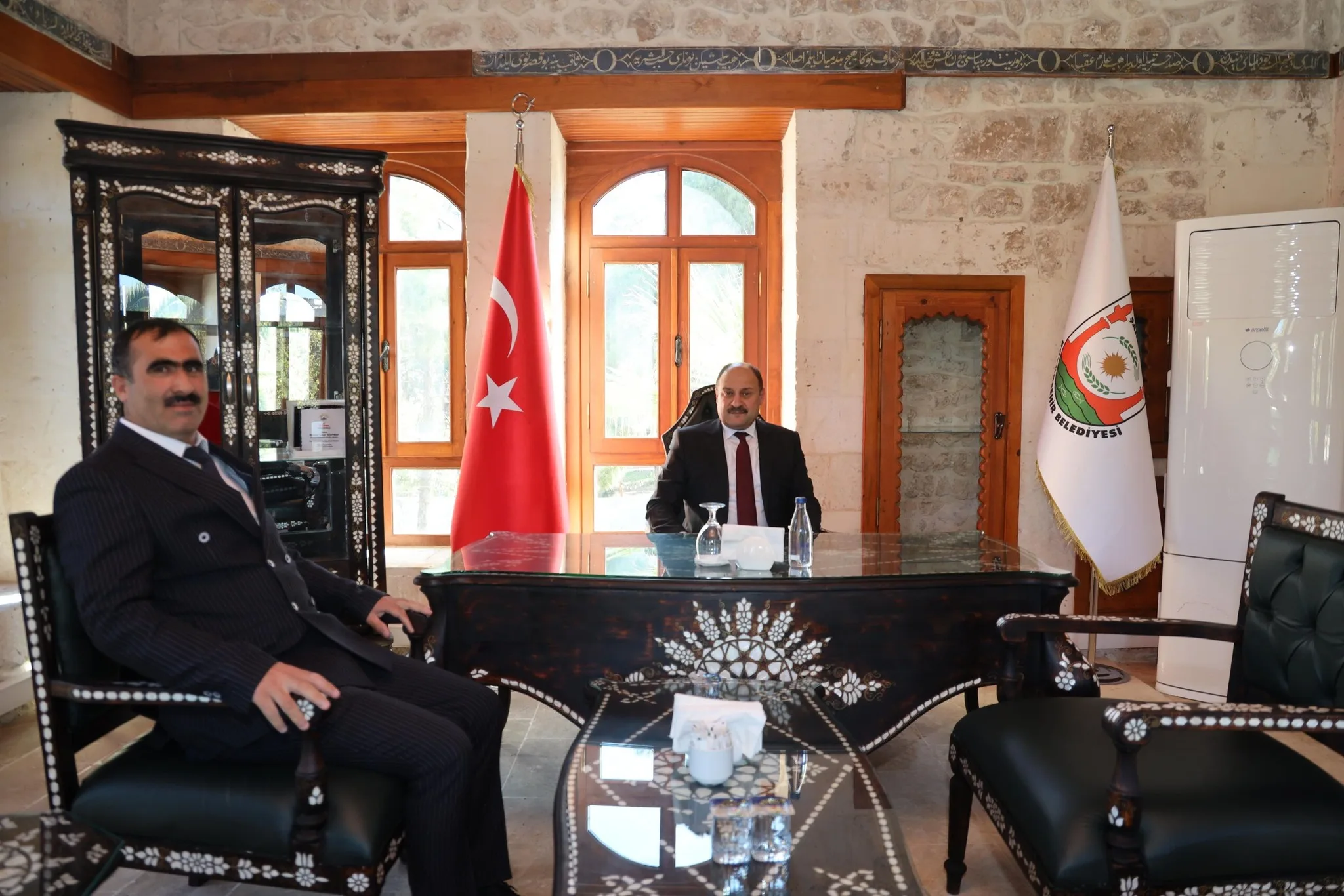 Taşlıçay Belediye Başkanı Budak, Şanlıurfa Büyükşehir Belediye Başkanı Gülpınar’ı ziyaret etti