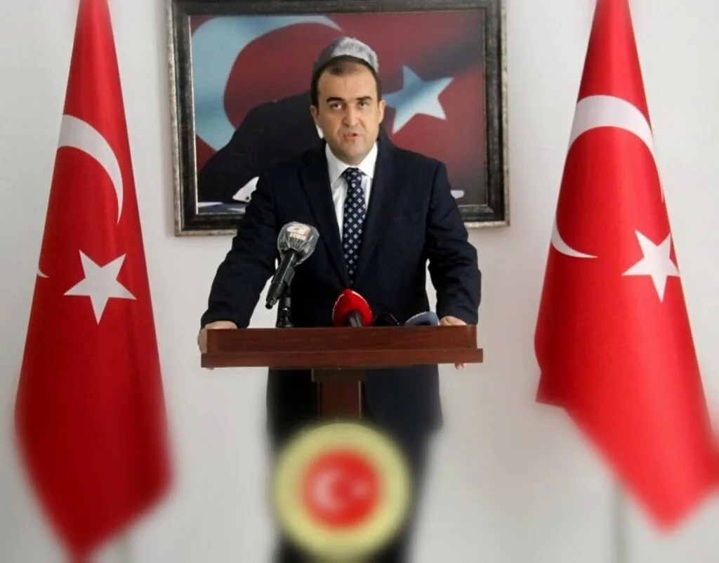 Esenyurt Belediye Başkanı Ahmet Özer’in yerine kayyum atandı!