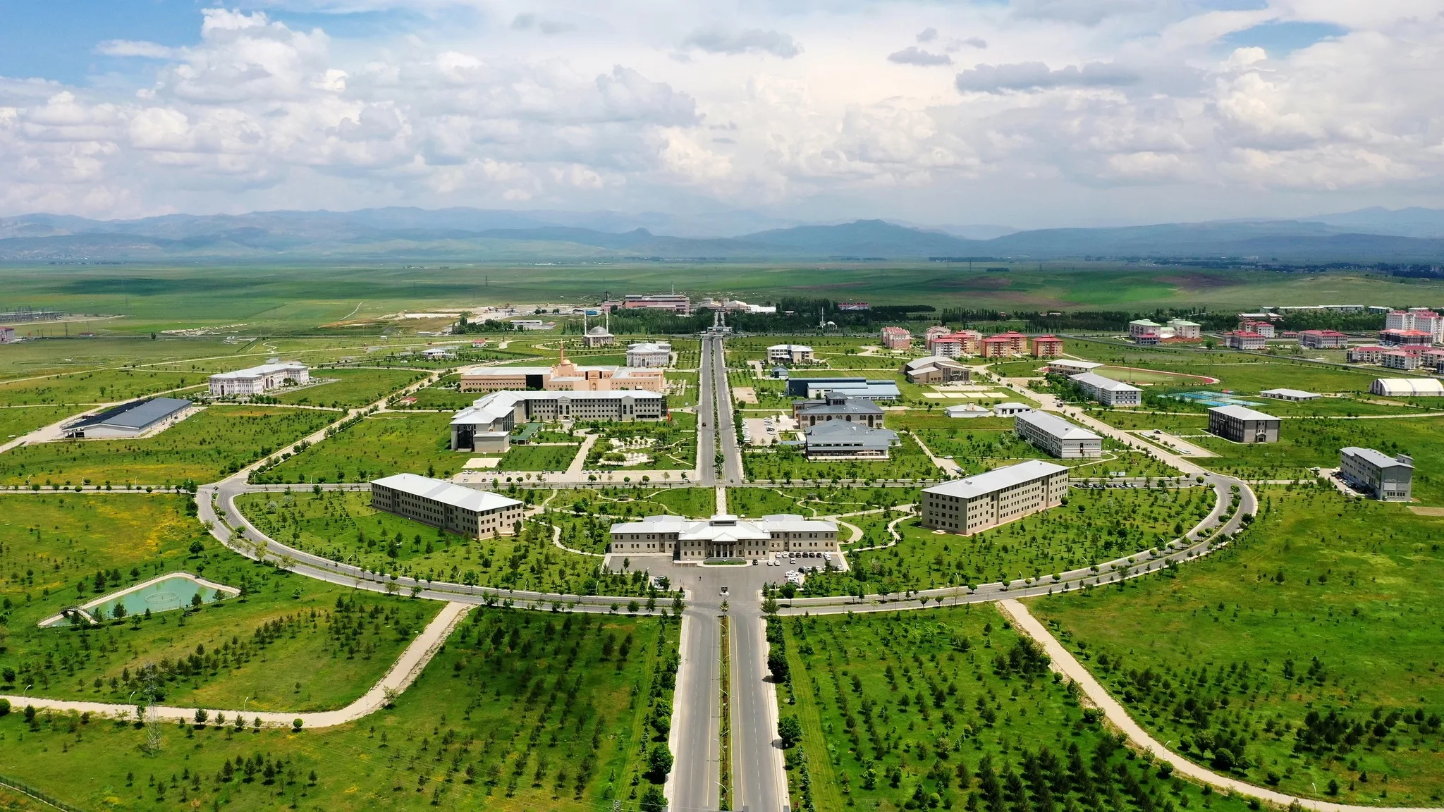 AİÇÜ Rektörlüğü İçin Müracaatlar Başladı
