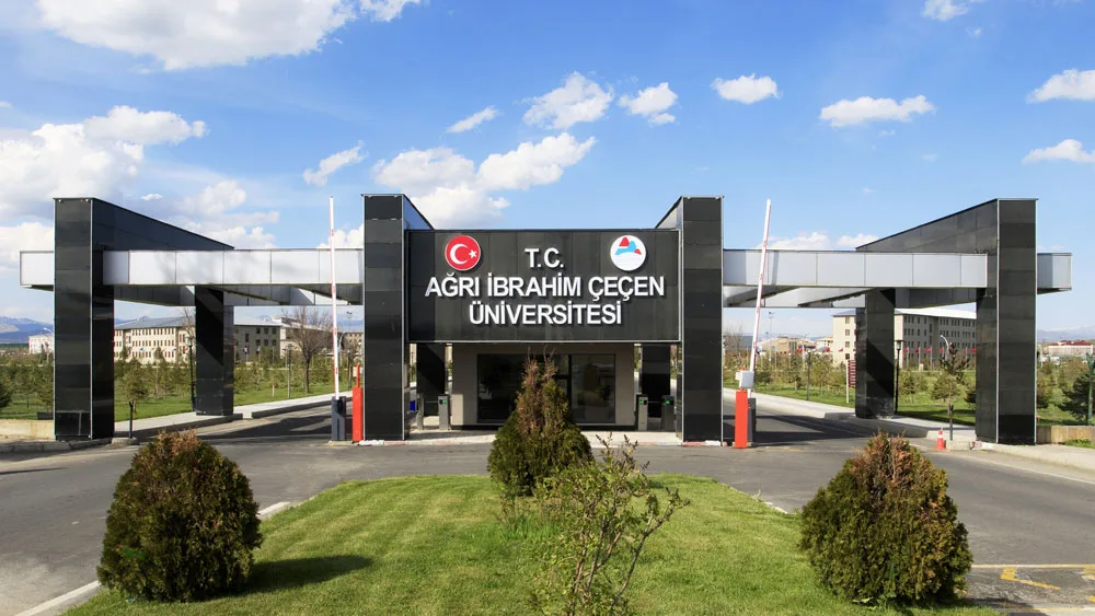 AİÇÜ öğrencileri, bahar dönemine başladı!