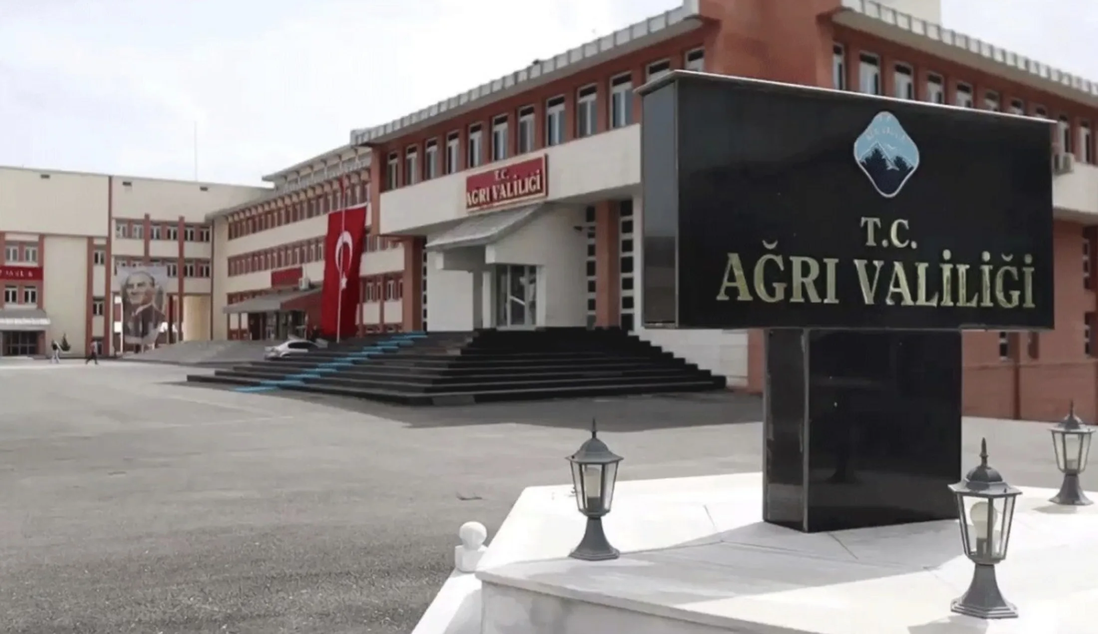 Ağrı Valiliği’ne bin kişilik personel alınacak!