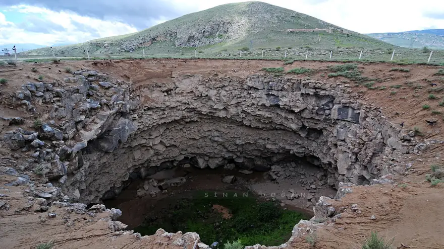 Ağrı’daki Meteor Çukuru tehdit altında!