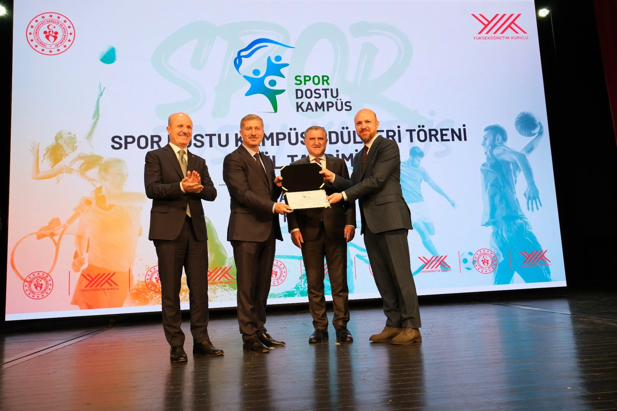 AİÇÜ, “Spor Dostu Kampüs” ödülünü aldı
