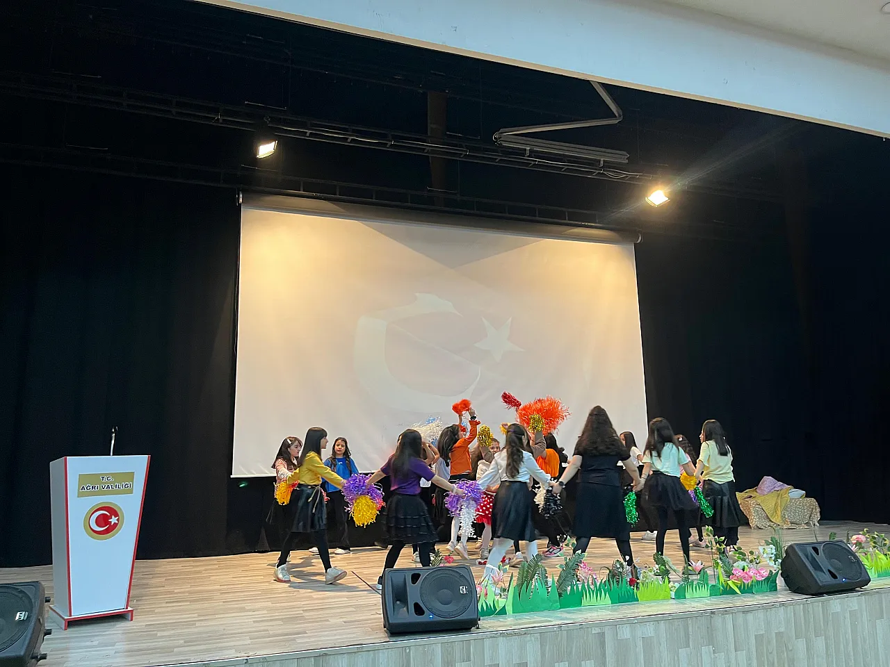 Ağrı’da “Oyunlarla Dil Öğreniyorum” etkinliği yapıldı